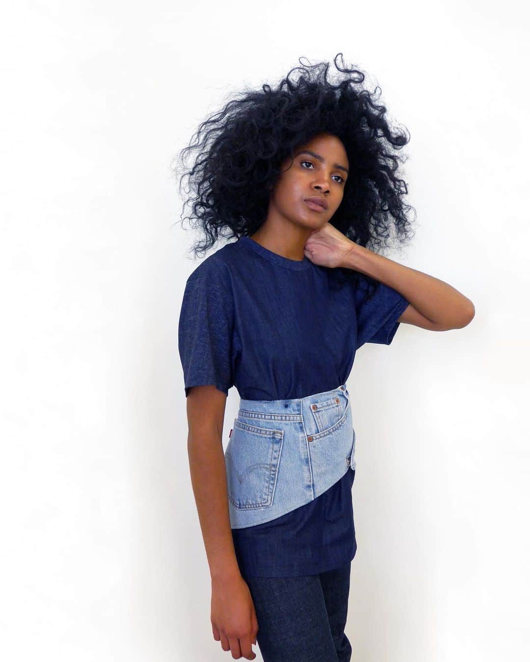 のインスタグラム：「Pre Fall is now available on Our web shop! Introducing our rePURPOSE denim waist warp on @jazsalyn #denim #repurpose」