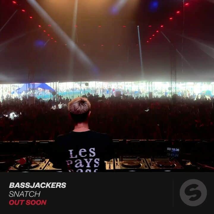 のインスタグラム：「Just as we'd expect from @Bassjackers, their upcoming track 'Snatch' isn't one for the faint-hearted! 😱 #bassjackers #snatch #spinninrecords #outsoon #presave」