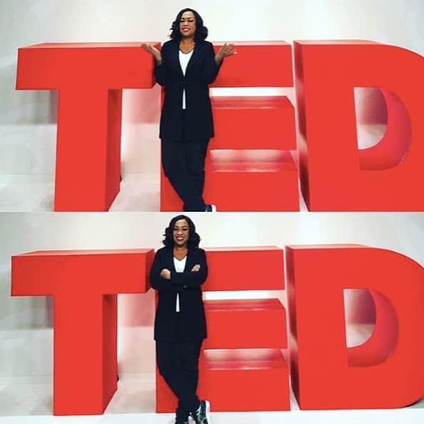 ションダ・ライムズさんのインスタグラム写真 - (ションダ・ライムズInstagram)「#TBT @ted」7月19日 2時39分 - shondarhimes