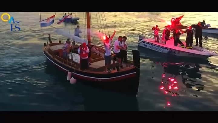 イヴァン・ペリシッチのインスタグラム：「.. 18.VII.2018 🇭🇷🙏🏼 šlag na tortu .. #EndlessDay #Omiš #LoveOmis #MozeteSveANeMorateNista @visitomis」