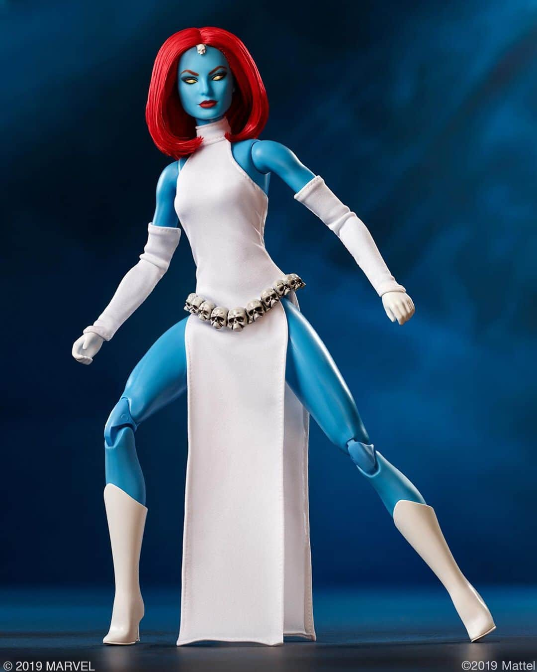 バービーさんのインスタグラム写真 - (バービーInstagram)「#Barbie celebrates the 80th anniversary of @Marvel Comics with a tribute to legendary X-Men foe Mystique, X-Men character Dark Phoenix and Super Hero Storm.⁣ ⁣ Available for presale NOW at @GameStop⁣.」7月19日 3時26分 - barbie