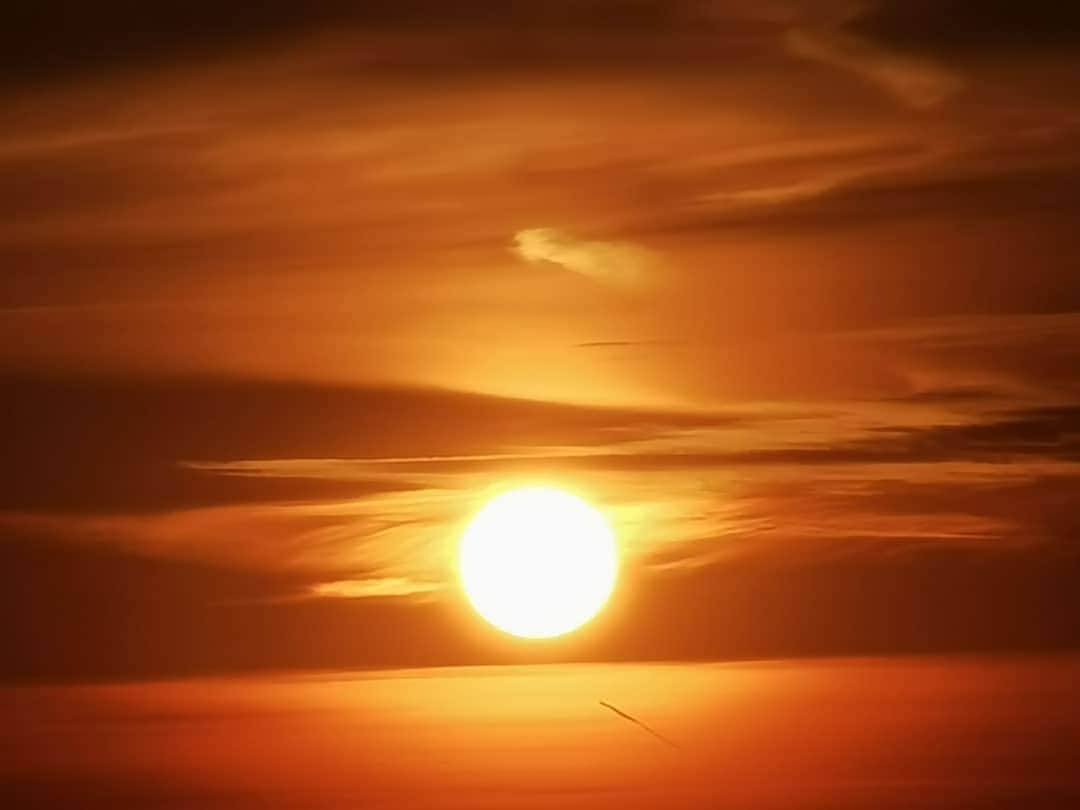 マリン・チリッチさんのインスタグラム写真 - (マリン・チリッチInstagram)「Island Sunsets with the #P30Pro 🤩👌💯🌅⠀ .⠀ .⠀ .⠀ #RewritetheRules #WithHuawei @huaweimobilehrv #korcula #croatiafulloflife #croatiafullofbeautifulsunsets」7月19日 3時33分 - marincilic