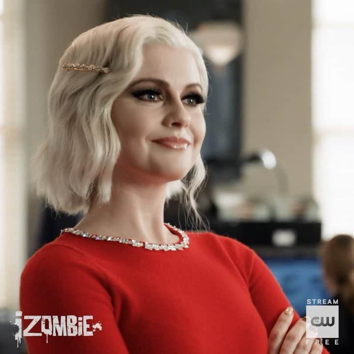 ロバート・バックリーのインスタグラム：「Tonight on iZombie, Major ditches the beret and tries his hand at sexual espionage. Suffice to say, it gets weird.」