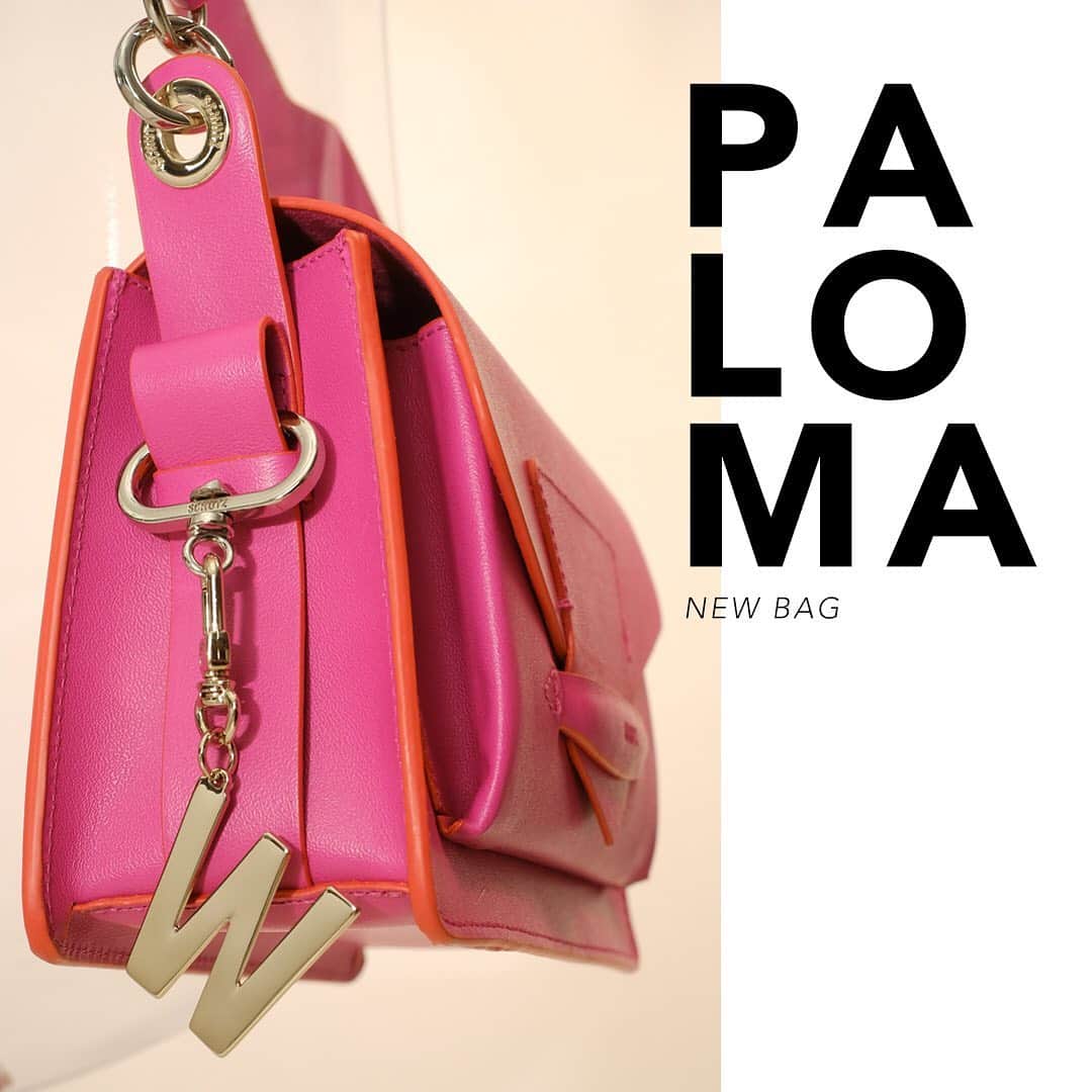 Schutzのインスタグラム：「PALOMA: The New Bag | Choose your changeable acessories and make your own #palomahandbags 💕 #schutzhandbags」