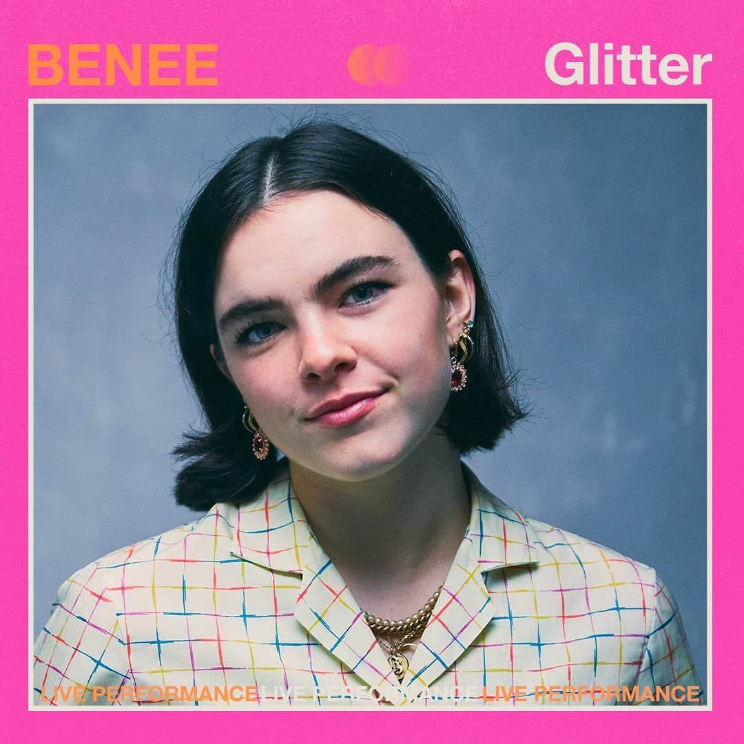Vevoさんのインスタグラム写真 - (VevoInstagram)「"Let's just make it our own party. Stick together like Glitter" ✨Watch New Zealand’s very own @beneemusic’s live performance of "Glitter" ⠀⠀⠀⠀⠀⠀⠀⠀⠀ ▶️[Link in bio] #Benee」7月19日 5時51分 - vevo