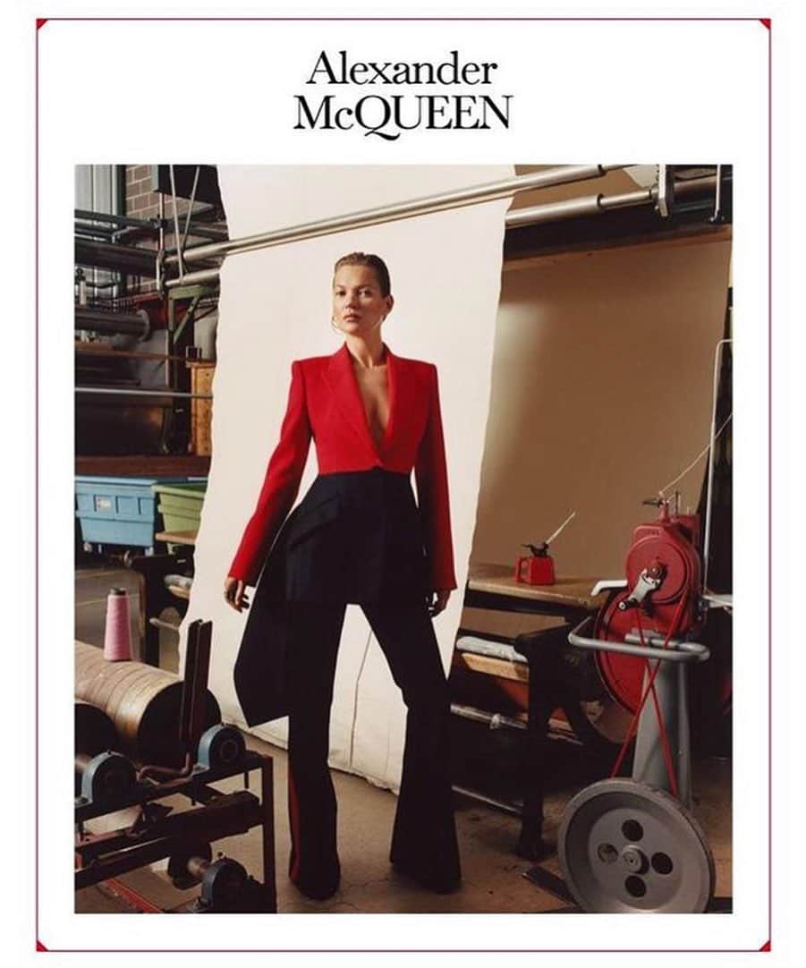 IMG Modelsさんのインスタグラム写真 - (IMG ModelsInstagram)「The Inimitable. ⭐️ #KateMoss fronts @alexandermcqueen’s #FW19 campaign. #📷 @jamie.hawkesworth #👸🏼 #IMGstars」7月19日 6時57分 - imgmodels