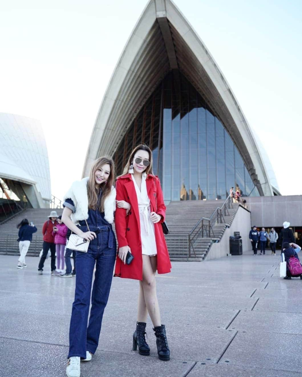 Nicole Chenさんのインスタグラム写真 - (Nicole ChenInstagram)「Hey sydney! So fun! Cant wait to see you all at @opmsydney tonight with @celestechen @thisismarkw and with the amazing videographer  @joshsgarano and photographer @magic_mic」7月19日 17時07分 - nicolechen.tv