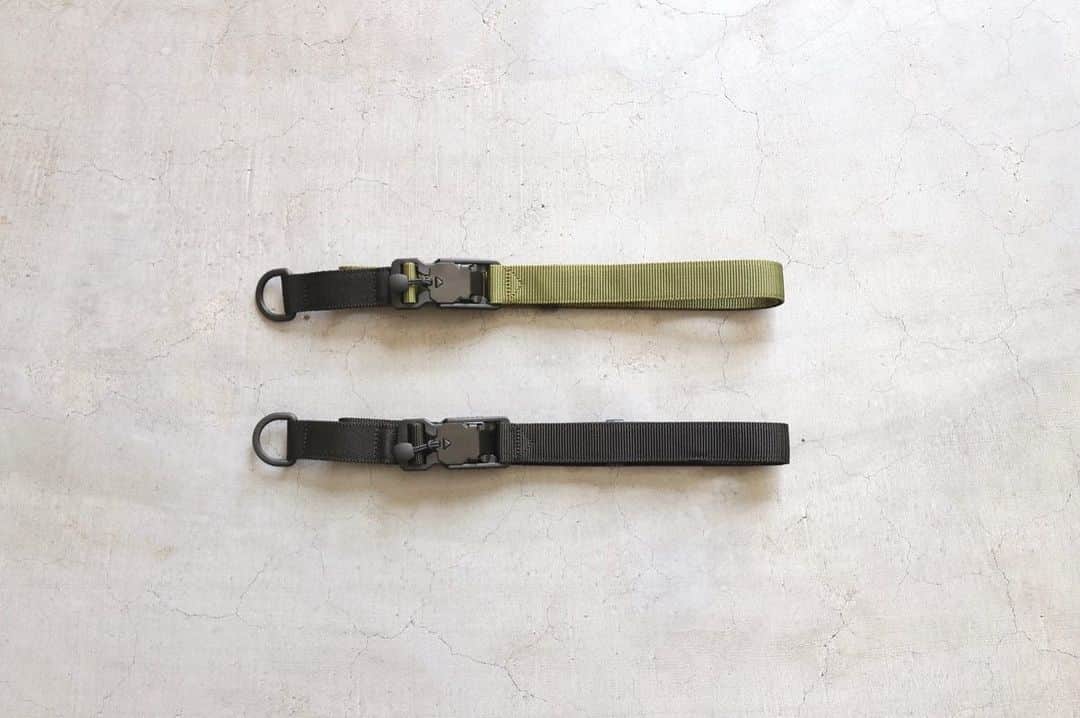 wonder_mountain_irieさんのインスタグラム写真 - (wonder_mountain_irieInstagram)「_ snow peak / スノーピーク "Quick Adjust Belt" ￥6,264- _ 〈online store / @digital_mountain〉 https://www.digital-mountain.net/shopdetail/000000009909/ _ 【オンラインストア#DigitalMountain へのご注文】 *24時間受付 *15時までのご注文で即日発送 *1万円以上ご購入で送料無料 tel：084-973-8204 _ We can send your order overseas. Accepted payment method is by PayPal or credit card only. (AMEX is not accepted)  Ordering procedure details can be found here. >>http://www.digital-mountain.net/html/page56.html _ #snowpeakapparel #スノーピークアパレル pants→ #itten. ￥19,440- _ 本店：#WonderMountain  blog>> http://wm.digital-mountain.info _ 〒720-0044  広島県福山市笠岡町4-18  JR 「#福山駅」より徒歩10分 (12:00 - 19:00 水曜定休) #ワンダーマウンテン #japan #hiroshima #福山 #福山市 #尾道 #倉敷 #鞆の浦 近く _ 系列店：@hacbywondermountain _」7月19日 17時04分 - wonder_mountain_