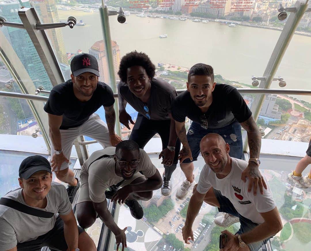 マヌエル・ランシニのインスタグラム：「Hay equipo 🇦🇷 🇧🇷 🇲🇽 🇨🇴 🇪🇸 ⚒👏🏼」