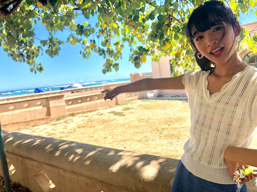 ニコ☆プチのインスタグラム：「海だーーーー👀🏖✨ . . #中山あやか  #色々レポートしてくれる☺️ #そして上手♥️ #海」