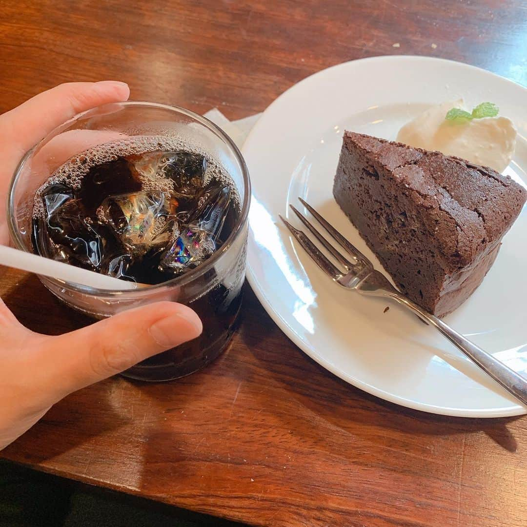 七海ひろきさんのインスタグラム写真 - (七海ひろきInstagram)「☆ ホッと一息。 コーヒータイム。 のんびりする時間、大切！！」7月19日 17時48分 - hirokinanami773