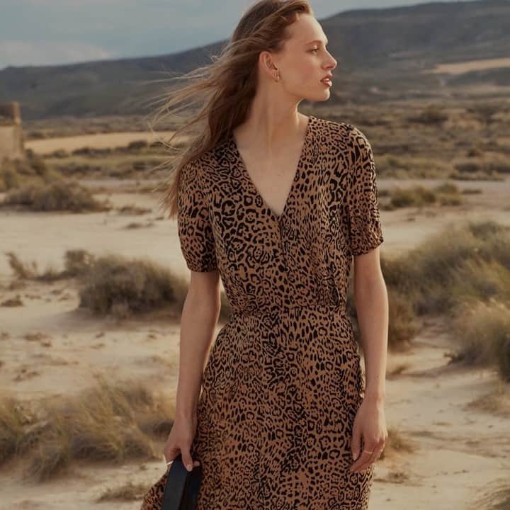 クーカイのインスタグラム：「Un look 100% sauvage !  Adoptez la Robe jaguar ! . . . #kookaiette #fashion #outfit #style」