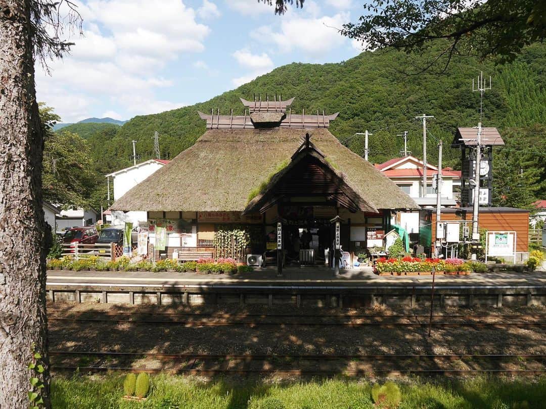 のインスタグラム：「The incredibly photogenic Yunokami Onsen Station」
