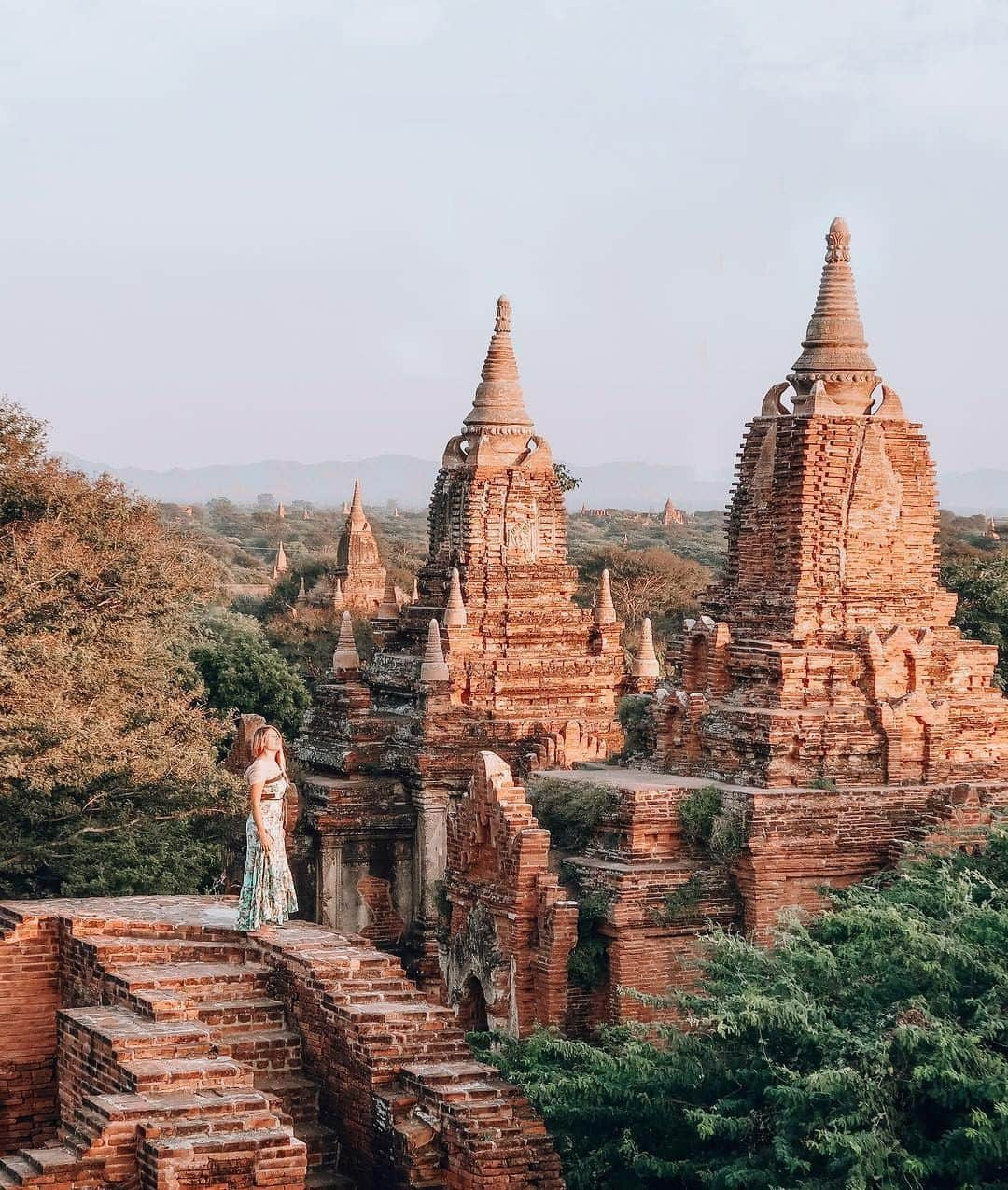 Kapten & Sonさんのインスタグラム写真 - (Kapten & SonInstagram)「'Once a year, go somewhere you have never been before.' ✨ @latin.spirit found the most beautiful spot in Bagan! ⛰️ #bekapten #kaptenandson⁠ .⁠ .⁠ .⁠ #bagan #travelling #travelgram #traveladdicted #takemethere #passportpassion #summertime #summervibes #vacation」7月19日 18時15分 - kaptenandson