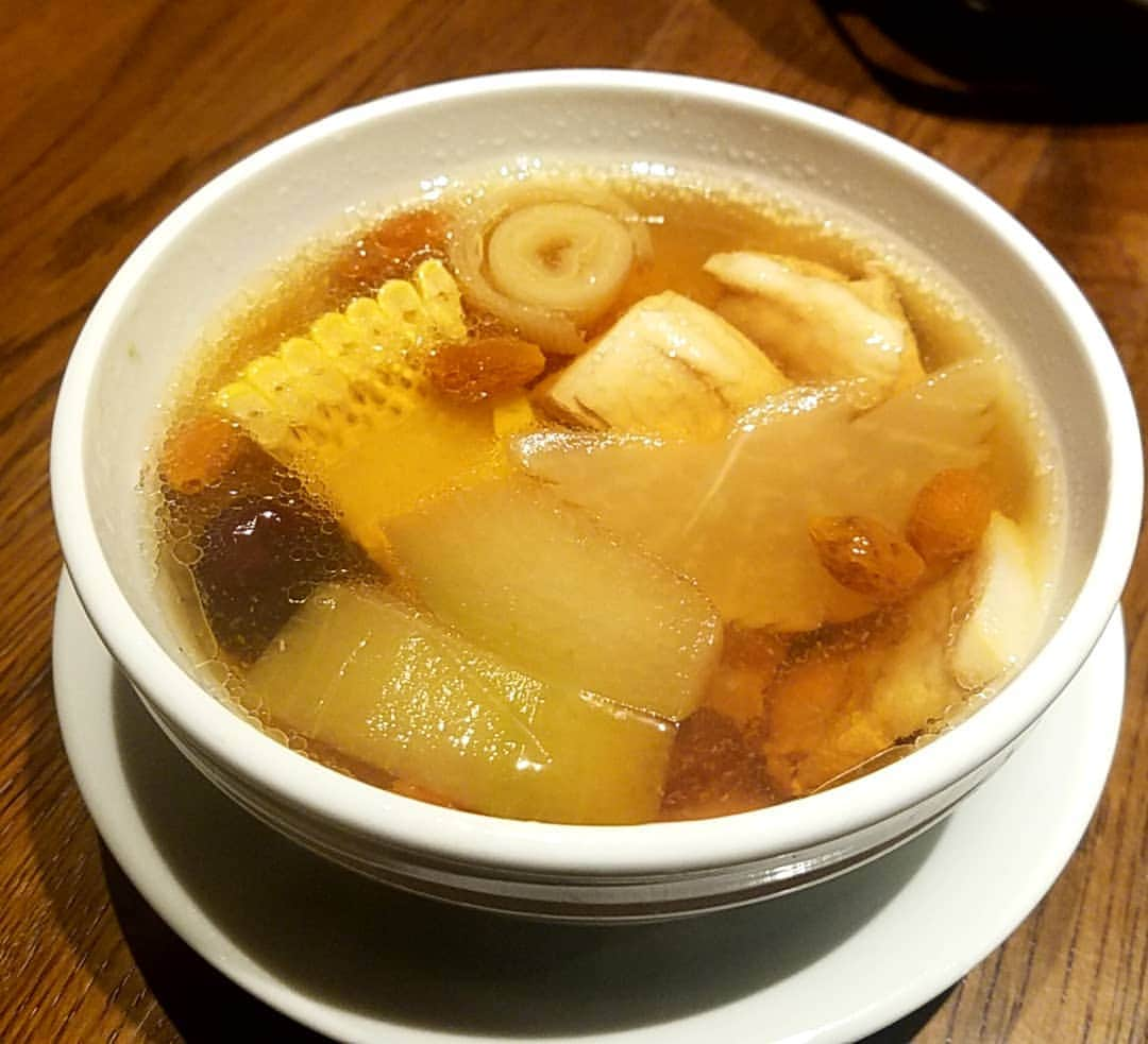 小高亮さんのインスタグラム写真 - (小高亮Instagram)「強烈に美味しい薬膳スープ。  また行かなきゃ。」7月19日 10時28分 - odaka_p