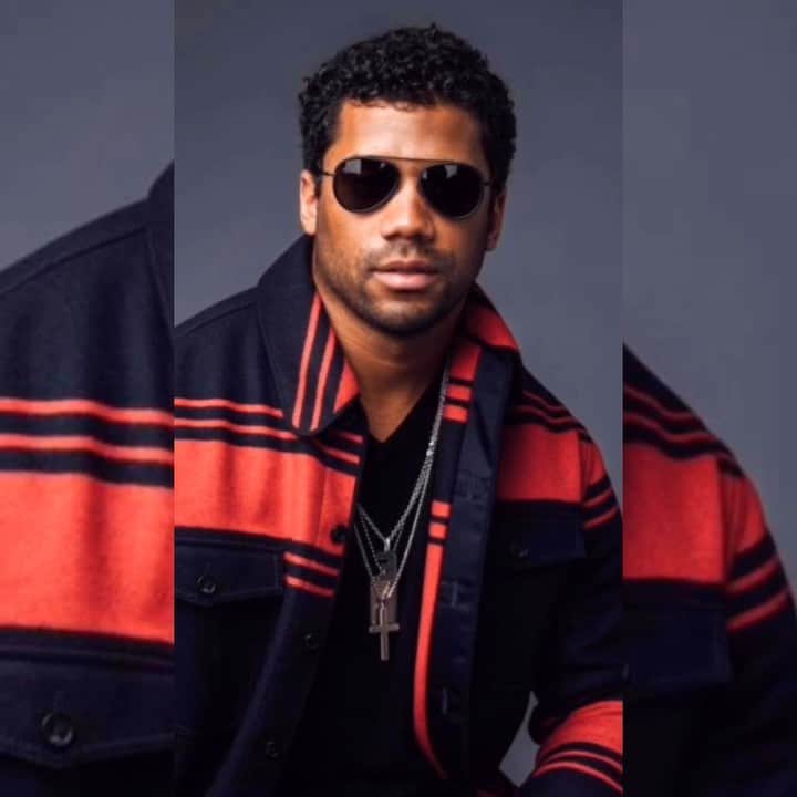 ラッセル・ウィルソンのインスタグラム：「From Hawaiian Vacation shirts to Top 50 back to back.  Told y’all... “stock rising!” 🤣😂😎😎😎 Thanks to my stylist @Alicia_Sereno & of course @Ciara #LevelUp 🕺🏽🔥 Song by our new artist: @Deandre408 “Tell It Like It Is”」