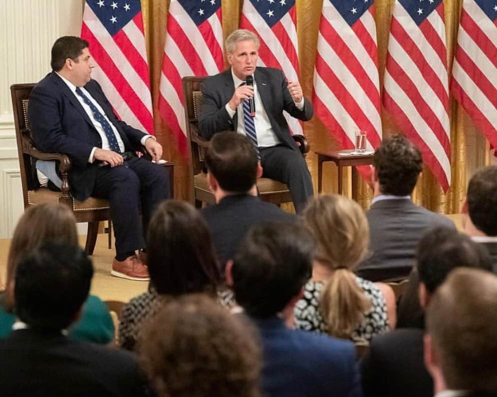 ドナルド・トランプさんのインスタグラム写真 - (ドナルド・トランプInstagram)「THANK YOU for all of your support Kevin! #Repost @repkevinmccarthy ・・・ President Trump’s #SocialMediaSummit was a BIG success today. We must do everything in our power to protect free speech, end the censoring of conservatives, and STOP THE BIAS. 🛑」7月19日 10時44分 - realdonaldtrump