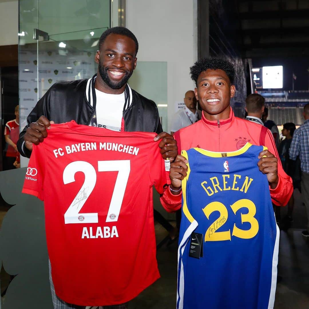 ドレイモンド・グリーンのインスタグラム：「Linked with @da_27. True champion on and off the pitch. Appreciate the moment @beatsbydre @intchampionscup @fcbayern #championsmeethere」