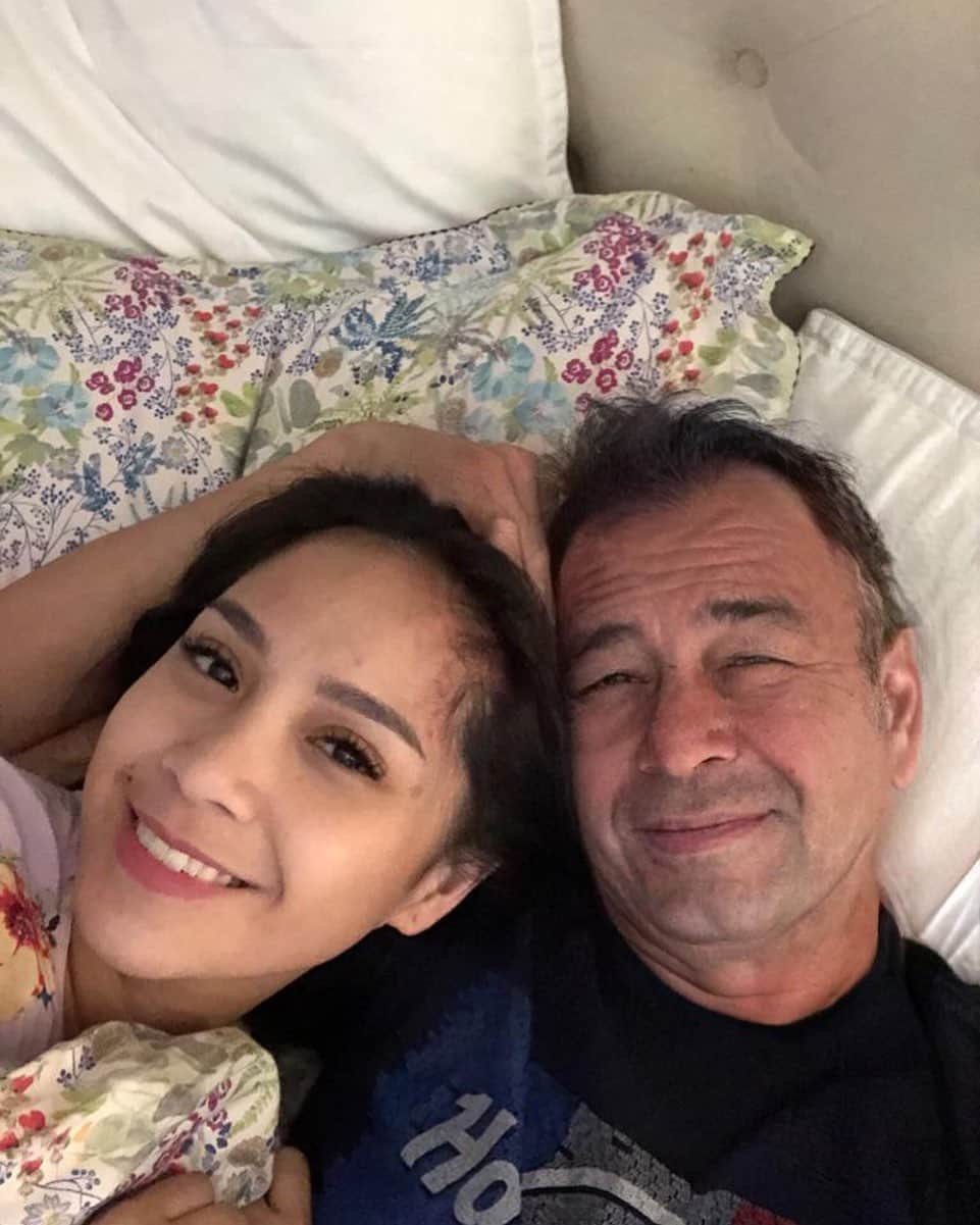 Raffi Ahmadさんのインスタグラム写真 - (Raffi AhmadInstagram)「Nagita sama Om-Om 🤣😍 Memsye sama siapa tuh ?????」7月19日 11時16分 - raffinagita1717