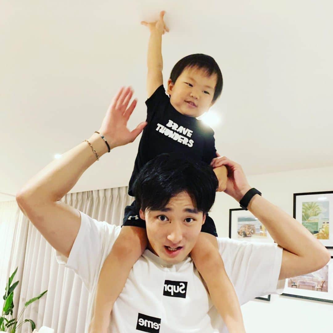 田中大貴のインスタグラム：「辻家に遊びに行かせてもらいました。 ただただ楽しかったのと ただただ癒されました。笑 辻家最高。」