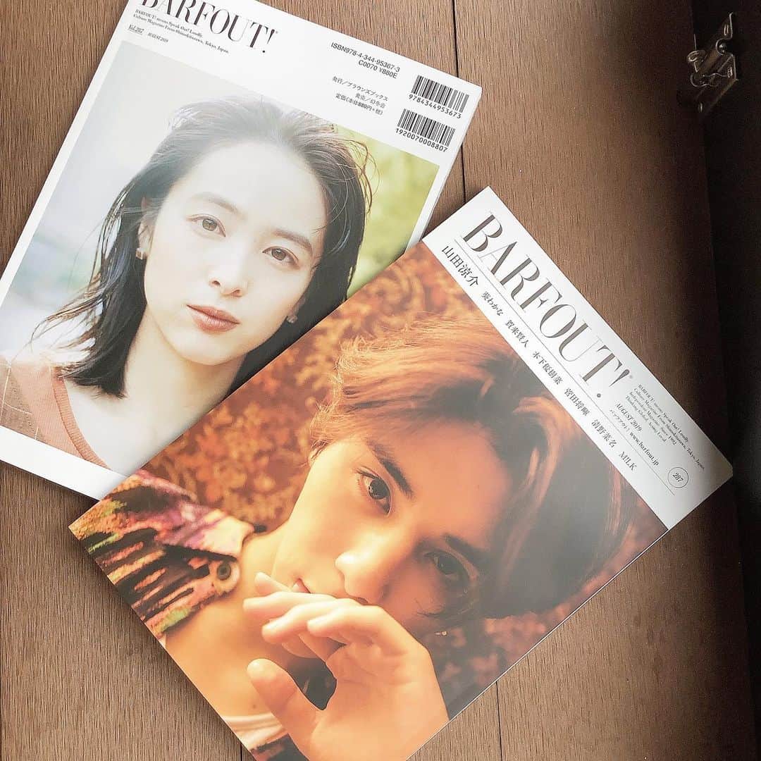 Barfout!さんのインスタグラム写真 - (Barfout!Instagram)「today on sale. august issue of BARFOUT ! magazine(3 consecutive months no.1 of #amazonjapan all book general chart!). TRYOSUKE YAMADA on front cover. NANA SEINO on back cover.  本日発売 #BARFOUT! #バァフアウト!8月号。表紙は #山田涼介 さん。バックカヴァーは #清野菜名 さんです。よろしくお願いします！  #actor #actress #drama #theater #tv #movie  #cinema  #film  #filmdirector #filmmaker  #model #fashionmodel #magazine  #printmagazine  #publishing #photography  #photo #photographer #instaphoto  #instapic #photostagram #portrait」7月19日 11時50分 - barfout_magazine_tokyo