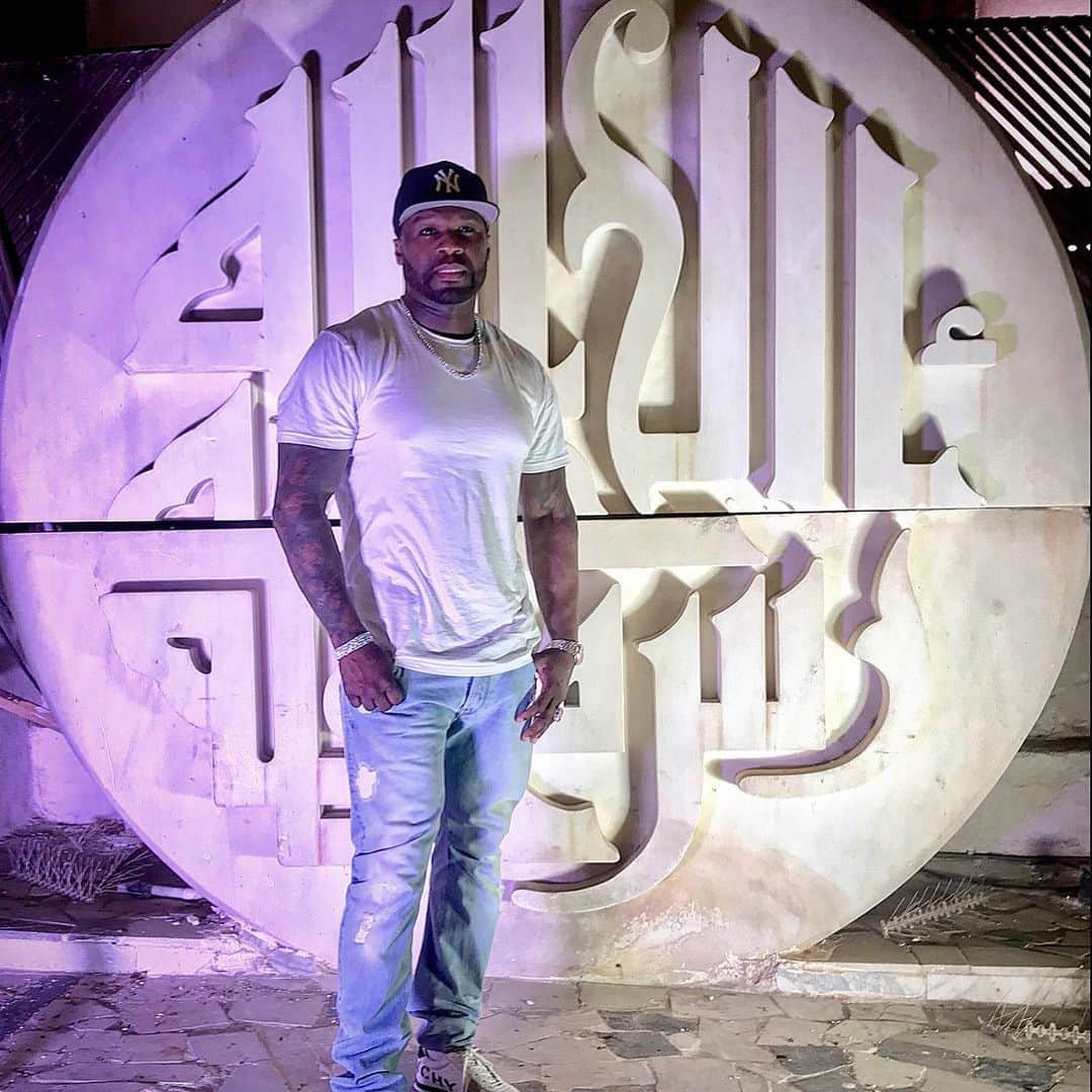 50セントさんのインスタグラム写真 - (50セントInstagram)「When I say God is good, you say all the time. I had a ball at Jeddah fest, kingdom of Saudi Arabia 🍾#lecheminduroi 🥃#bransoncognac」7月19日 12時14分 - 50cent