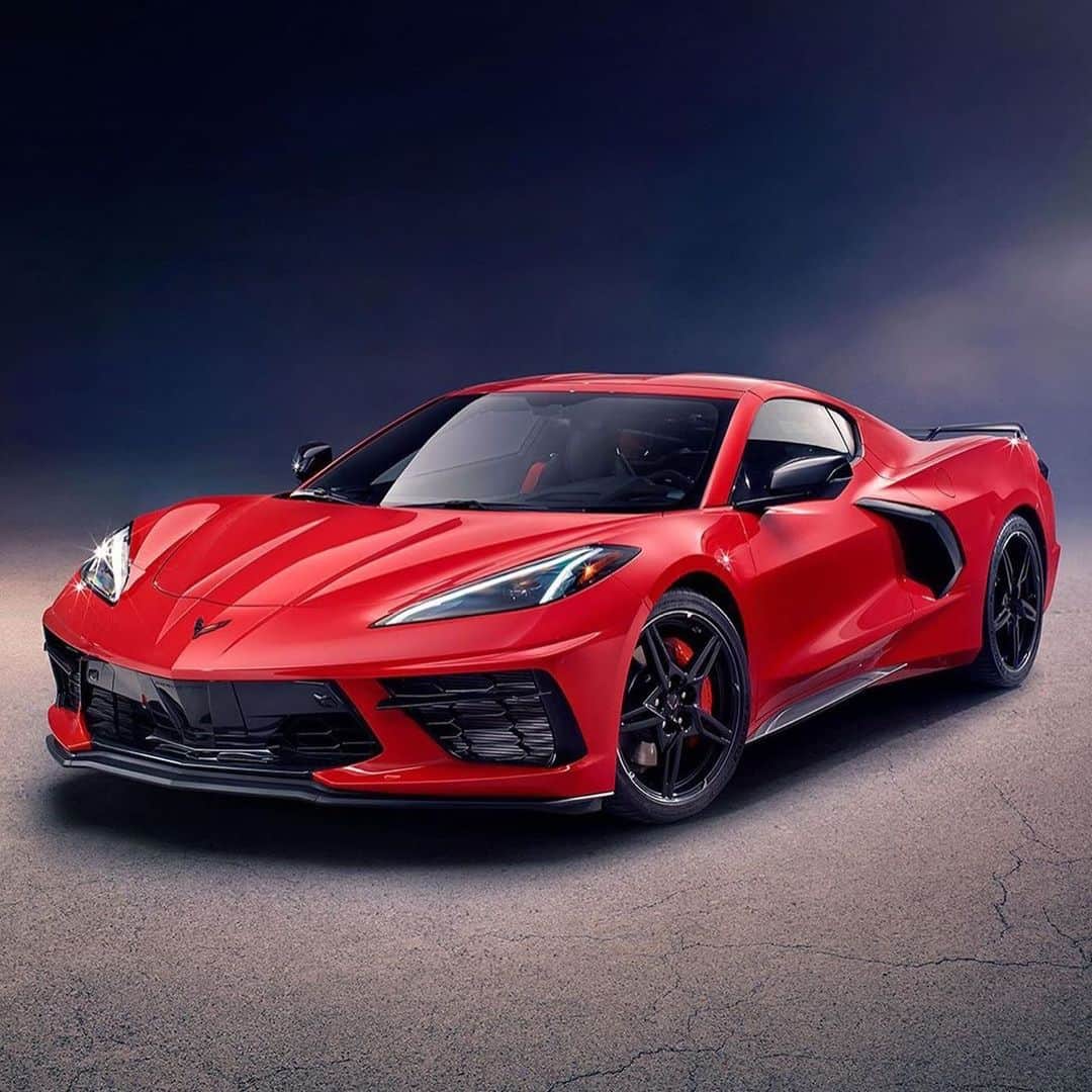 CARLiFESTYLEさんのインスタグラム写真 - (CARLiFESTYLEInstagram)「The 2020 Corvette C8 Stingray! 6.2L V8 LT2 with 495hp and 470lb ft | 0-60mph in 2.8 seconds. 8 speed dual clutch auto. Starting less than $60,000 | What do you guys think? @corvette @chevroletperformance #corvette #corvettec8 #c8 @carlifestyle」7月19日 12時45分 - carlifestyle