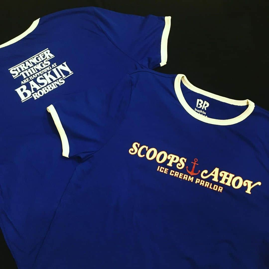 おもちゃやSPIRALさんのインスタグラム写真 - (おもちゃやSPIRALInstagram)「BASKIN ROBBINS×SCOOPS AHOY Tee 入荷しました！  Mサイズです！  レア！  5800円です🍨」7月19日 18時37分 - spiral_toy