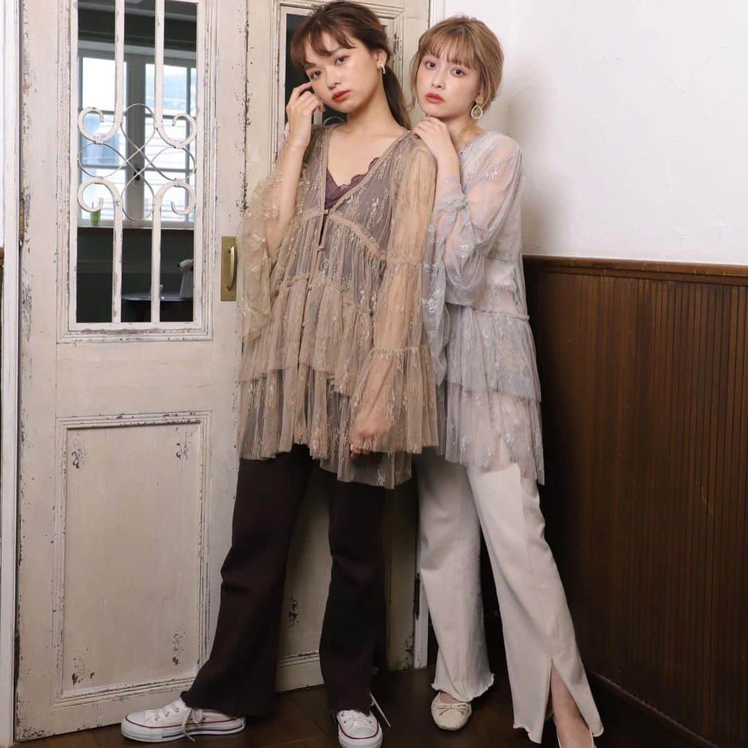 one after another NICECLAUPさんのインスタグラム写真 - (one after another NICECLAUPInstagram)「ㅤㅤㅤㅤㅤㅤㅤㅤㅤㅤㅤㅤㅤ  ㅤㅤㅤㅤㅤㅤㅤㅤㅤㅤㅤㅤㅤ 【7/29〜SET FAIR開催】 【7/19 21:00〜WEB先行予約スタート🥀💓】 ㅤㅤㅤㅤㅤㅤㅤㅤㅤㅤㅤㅤㅤ  この秋 マストでおさえておきたい 8大アイテムがナイスクラップから登場♥︎ ㅤㅤㅤㅤㅤㅤㅤㅤㅤㅤㅤㅤㅤ  対象の Tops×Bottoms=¥9,000+tax  ㅤㅤㅤㅤㅤㅤㅤㅤㅤㅤㅤㅤㅤ ﻿詳細は﻿﻿﻿﻿﻿ 公式通販サイトにて後ほど公開☺︎﻿﻿﻿﻿﻿﻿﻿ ㅤㅤㅤㅤㅤㅤㅤㅤㅤㅤㅤㅤㅤ﻿﻿﻿﻿﻿﻿﻿﻿﻿ ﻿﻿﻿﻿﻿﻿﻿﻿﻿﻿﻿﻿﻿﻿ ㅤㅤㅤㅤㅤㅤㅤㅤㅤㅤㅤㅤㅤ﻿﻿﻿﻿﻿﻿﻿﻿﻿﻿﻿ プロフィール欄のURLから❤︎﻿﻿﻿﻿﻿﻿﻿﻿﻿﻿﻿﻿﻿﻿﻿﻿﻿﻿﻿ @niceclaup_official_﻿﻿﻿﻿﻿﻿﻿﻿﻿﻿﻿﻿﻿ ㅤㅤㅤㅤㅤㅤㅤㅤㅤㅤㅤㅤㅤ﻿﻿﻿﻿﻿﻿﻿﻿﻿﻿﻿﻿﻿ ﻿﻿ㅤㅤㅤㅤㅤㅤㅤㅤㅤㅤㅤㅤㅤ﻿﻿﻿﻿﻿﻿﻿﻿﻿﻿﻿ #niceclaup #niceclaup_ootd #niceclaup_2019aw  #ootd #2019aw #fashion  #ナイスクラップ ﻿#トレンド #ナイスクラップのsetfair」7月19日 13時22分 - niceclaup_official_