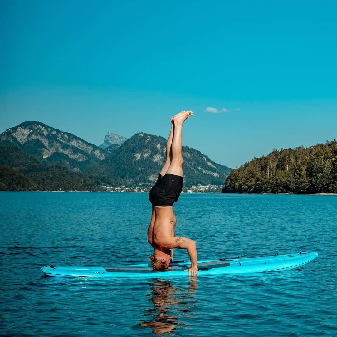 ディプロさんのインスタグラム写真 - (ディプロInstagram)「What yoga level are you? I'm drunk on a paddle board level 🧘🏼‍♂️」7月19日 13時46分 - diplo