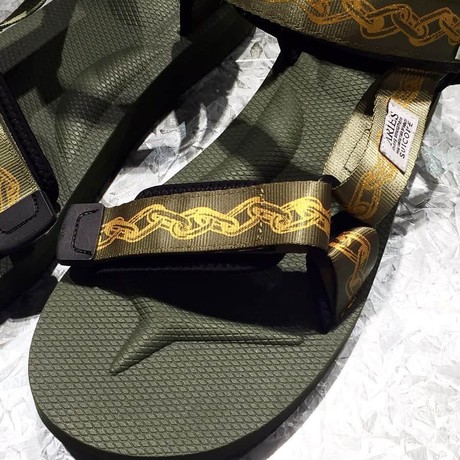 H BEAUTY&YOUTHさんのインスタグラム写真 - (H BEAUTY&YOUTHInstagram)「本日発売 ＜Aries＞ × ＜SUICOKE＞ DEPA for men ¥18,700-(+tax)  #H_beautyandyouth @h_beautyandyouth  #BEAUTYANDYOUTH #Unitedarrows #aries #suicoke」7月19日 14時39分 - h_beautyandyouth