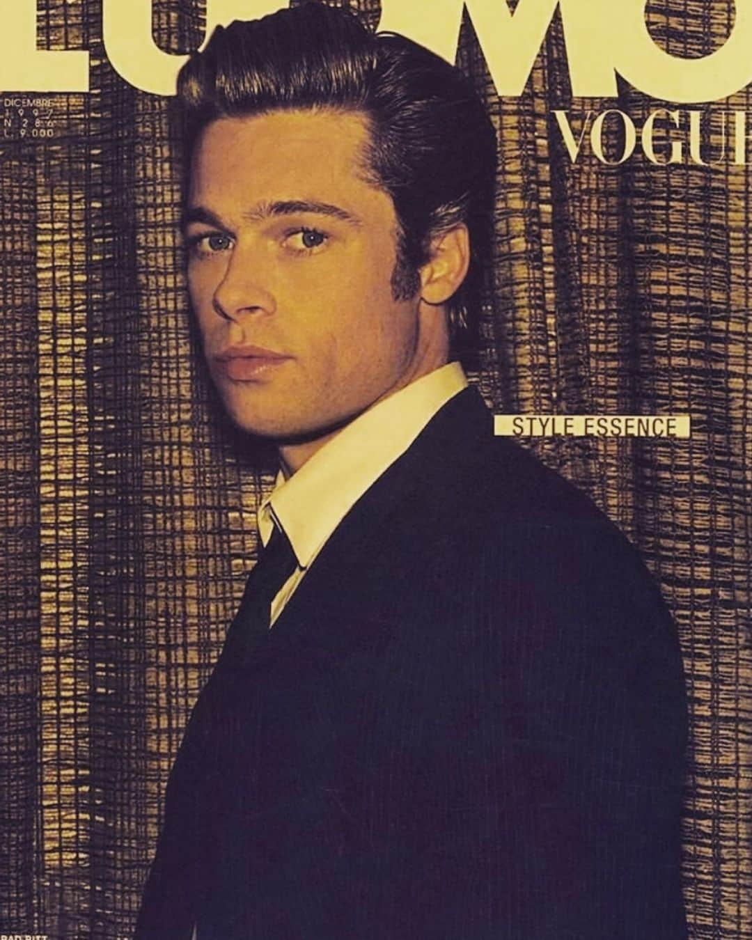 スティーヴン・クラインさんのインスタグラム写真 - (スティーヴン・クラインInstagram)「Brad Pitt NYC 1997 Can’t  wait to see “Once Upon A Time in Hollywood ”  #fromthearchives #ShotbyKlein #luomovogue #bradpitt #onceuponatimeinhollywood」7月19日 15時00分 - stevenkleinstudio