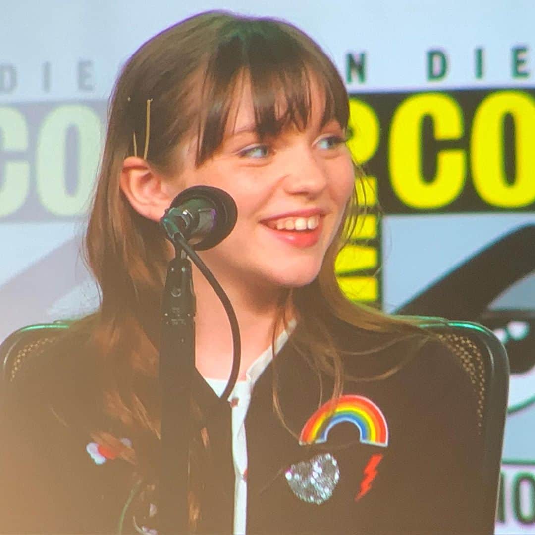 アメリカン・ブロードキャスティング・カンパニーのインスタグラム：「Thanks to everyone who came out and screened the pilot episode of @emergenceabc and attended the panel! #Emergence premieres this fall on ABC! #SDCC #SDCC2019  @allison_tolman @donald_aison @therealclancybrown @alexaswinton」