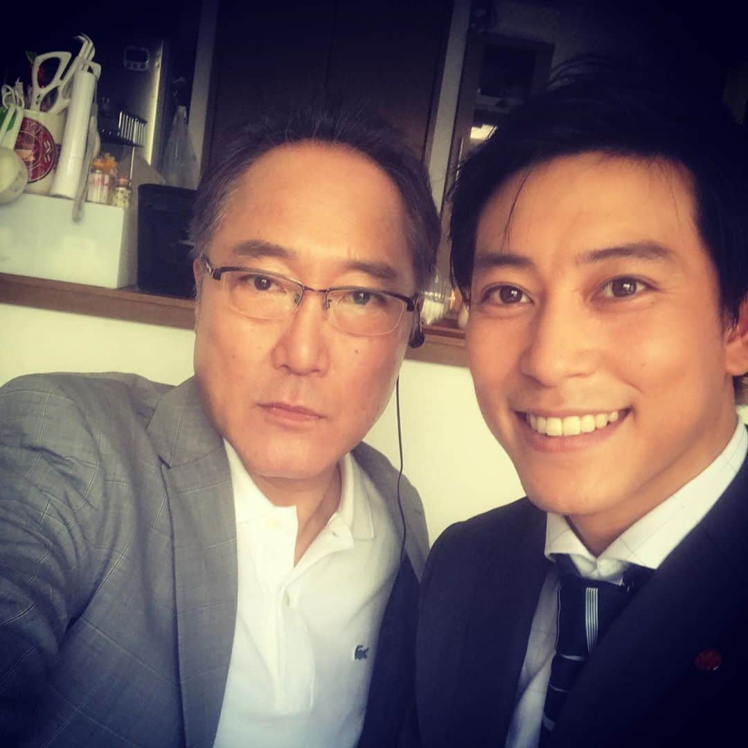 佐野史郎のインスタグラム：「仮面ライダー鎧武/ガイム  vs ドクター・パックマン or ヴァルマ  Wあ⁉︎佐野 佐野岳、佐野史郎^ ^」