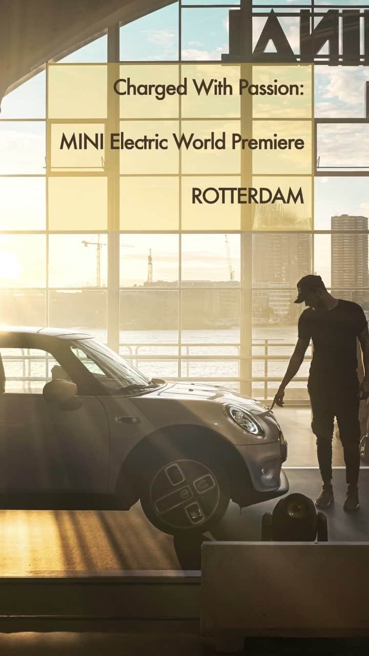 Nicanor Garcíaのインスタグラム：「I’ve been noticing a lot of MINI cars on the streets of Barcelona recently. It takes me back to the dynamic World Premiere of the MINI Electric in Rotterdam a week ago. I´m excited that in the near future, the MINI vehicles that I see will be #AllElectric. @MINI #ChargedWithPassion #MINI #MINIElectric #advertisement ⠀ MINI Cooper SE*: Energy consumption in kWh/100 km combined: 13.2/15.0, Fuel consumption in l/100 km combined: 0, CO2 emissions in g/km combined: 0. The driving range depends on a variety of factors, especially: personal driving behaviour, selected route, weather conditions, usage of heating/cooling and preconditioning. *These figures are preliminary values and have not yet been confirmed. Subject to change. The values of fuel consumptions, CO2 emissions and energy consumptions shown were determined according to the European Regulation (EC) 715/2007 in the version applicable at the time of type approval. The figures refer to a vehicle with basic configuration in Germany and the range shown considers optional equipment and the different size of wheels and tires available on the selected model. The values of the vehicles are already based on the new WLTP regulation and are translated back into NEDC-equivalent values in order to ensure the comparison between the vehicles. [With respect to these vehicles, for vehicle related taxes or other duties based (at least inter alia) on CO2-emissions the CO2 values may differ to the values stated here.] The CO2 efficiency specifications are determined according to Directive 1999/94/EC and the European Regulation in its current version applicable. The values shown are based on the fuel consumption, CO2 values and energy consumptions according to the NEDC cycle for the classification. For further information about the official fuel consumption and the specific CO2 emission of new passenger cars can be taken out of the „handbook of fuel consumption, the CO2 emission and power consumption of new passenger cars“, which is available at all selling points and at https://www.dat.de/angebote/verlagsprodukte/leitfaden-kraftstoffverbrauch.html」