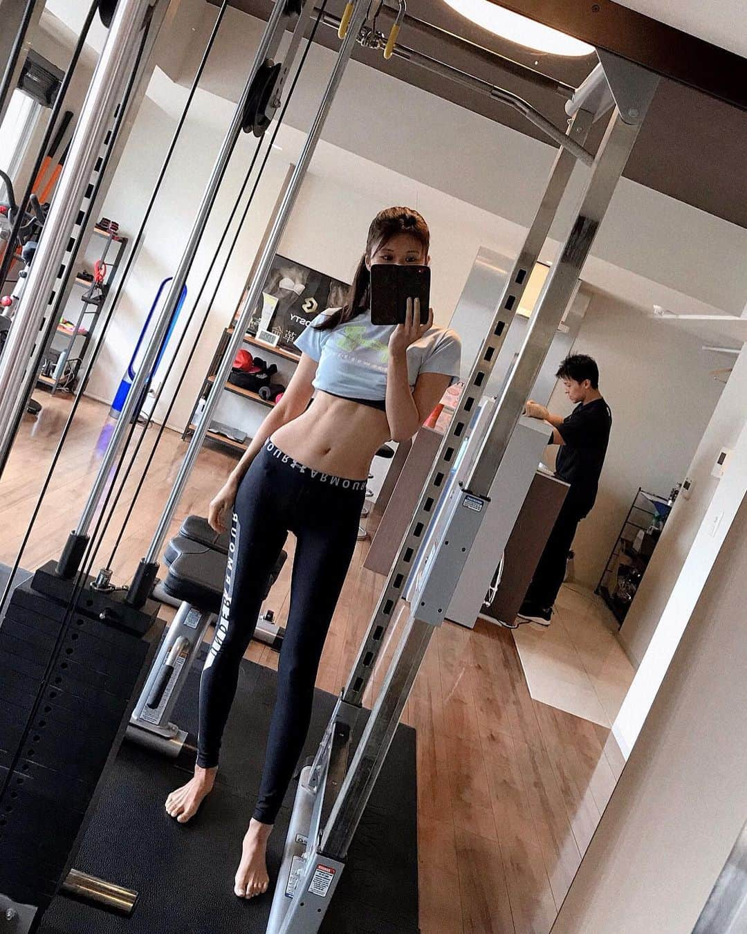 東野佑美さんのインスタグラム写真 - (東野佑美Instagram)「work out 🥺💪🌟 . . #workout #bosty #筋トレ女子 #腹筋女子 #目指します #🤭🤭🤭 #東野佑美」7月19日 18時46分 - yumi.higashino