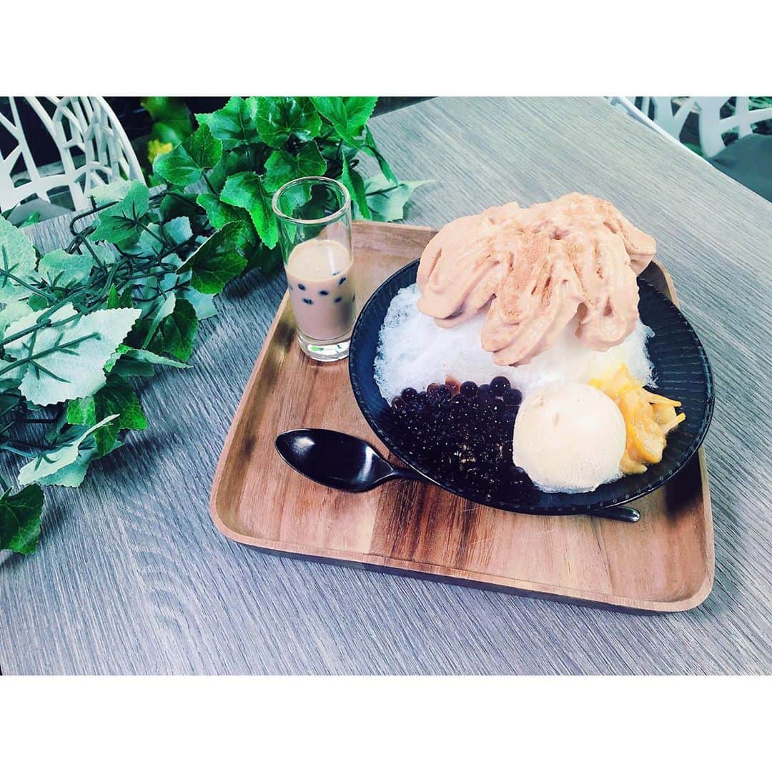 山本里菜のグルメインスタ