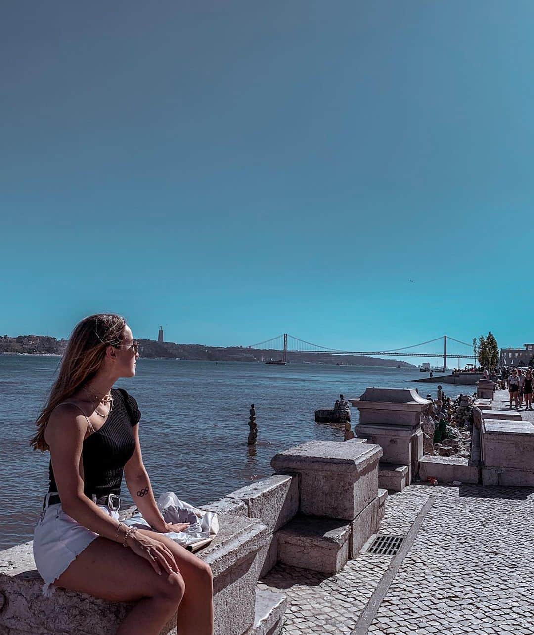 カルロッタ・フェリートさんのインスタグラム写真 - (カルロッタ・フェリートInstagram)「Viaggiare, scoprendo nuove culture, è una delle cose più belle al mondo per me! Che dire poi di Lisbona, è magica 😍 grazie @efitaly per questa fantastica esperienza! ❤ #efmoment #CollegiateMarquesdePombal #ad」7月19日 20時01分 - carlyferly