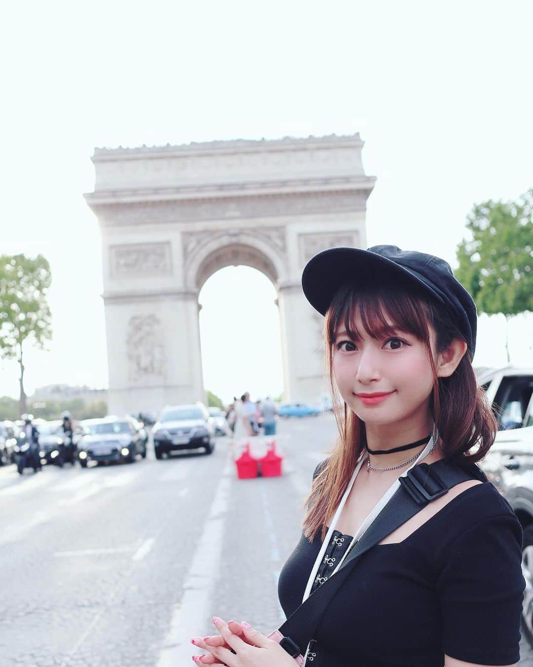 日野礼香さんのインスタグラム写真 - (日野礼香Instagram)「フランス楽しかったなー(*´꒳`*) お写真いっぱい撮ったから行った順番にうpしていきます(*´꒳`*) #france🇫🇷 #paris #Arc de Triomphe #gortrait #familytrip #凱旋門 #パリ旅行」7月19日 20時18分 - reicheru219