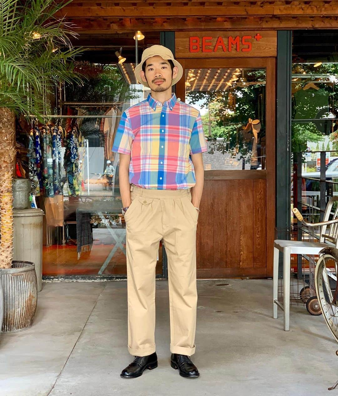 BEAMS+さんのインスタグラム写真 - (BEAMS+Instagram)「BEAMS PLUS STYLE  #beams #beamsplus #beamsplusharajuku #harajuku #tokyo #japan #buttondownshirt #kennethfield #ghurkatrousers #alden #militarylast #mensfashion #menstyle #menswear」7月19日 20時22分 - beams_plus_harajuku