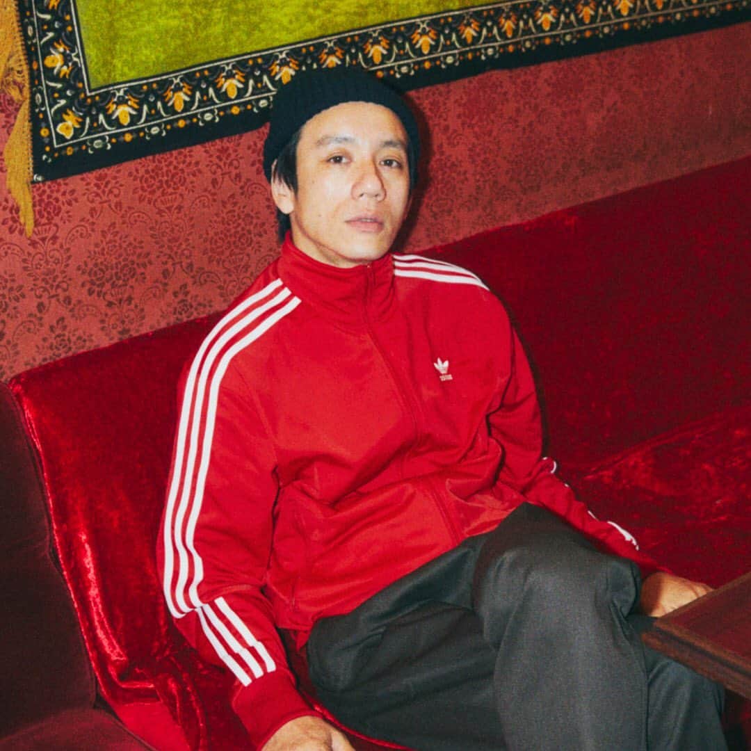 ADIDASTOKYOさんのインスタグラム写真 - (ADIDASTOKYOInstagram)「自分のクリエイション次第で遊び場はもっと面白くなる。 この瞬間を誰よりも楽しんだ者にだけ、見ることのできる世界がある。 @saramary12 @tillssdd . adidas直営店、オンラインショップにて発売中。 #STANSMITH #スタンスミス #ADICOLOR #adidastokyo #アディダス #東京」7月19日 21時27分 - adidastokyo