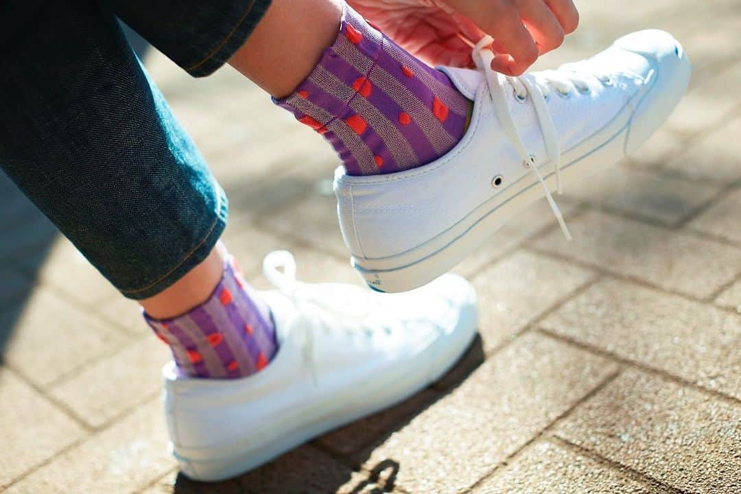 のインスタグラム：「The aquarium socks available #onlinestore  #worldwideshipping🌎 #socksdesign 水族館という名の靴下 #🧦 #ayamesocks #ayamepeople #商品ネーミング #socksdesign #fashionsocks #haveaniceweekendeveryone」