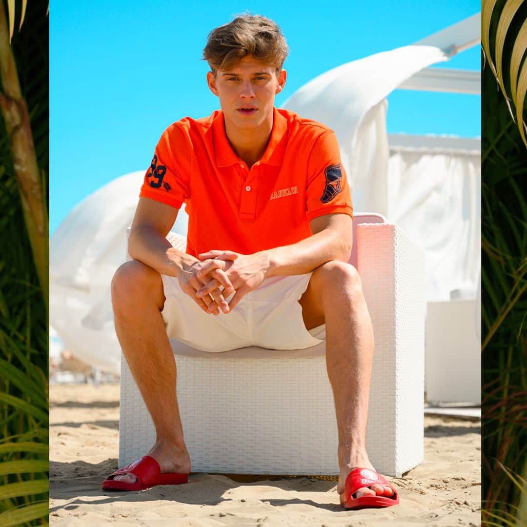 のインスタグラム：「A new perspective to wear your perfect style.  #franklinandmarshall #fashion #fashionformen #outfit #outfitformen #ss19 #newseason #newcollection #summer #highsummer #tshirt #style #cool #colour #attitude #details #mood #style #sportystyle #fandm #simplicity #orange」