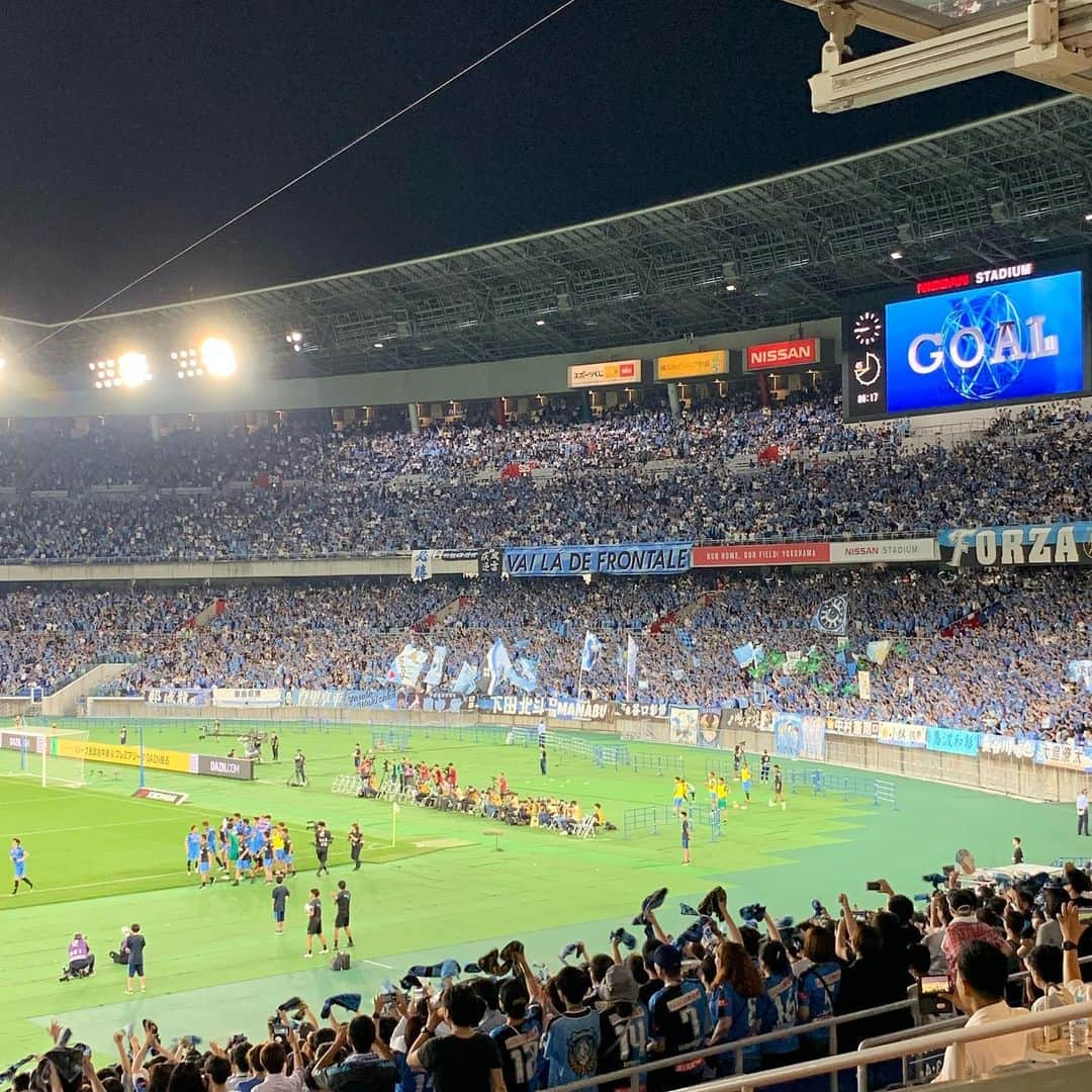 福西崇史さんのインスタグラム写真 - (福西崇史Instagram)「. 川崎F vsチェルシー⚽️ . 川崎Fは普段のJリーグと真逆の展開だったけど、粘って守備して、最後は結果を出した⚽️ 最後の憲剛はさすがだね〜 よくダミアンを見てたわ👀 . #jリーグワールドチャレンジ #川崎フロンターレ #チェルシー #ランパード監督初陣 #soccer #蒸し暑さ半端ないって #jリーグ #福西崇史 #instagood #instaphoto」7月19日 22時30分 - takashi_fukunishi