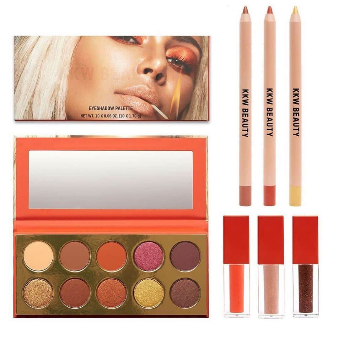 クリス・ジェンナーさんのインスタグラム写真 - (クリス・ジェンナーInstagram)「Shop @kimkardashian Sooo Fire Collection NOW on kkwbeauty.com ❤️❤️ @kkwbeauty 🔥🔥」7月20日 4時03分 - krisjenner