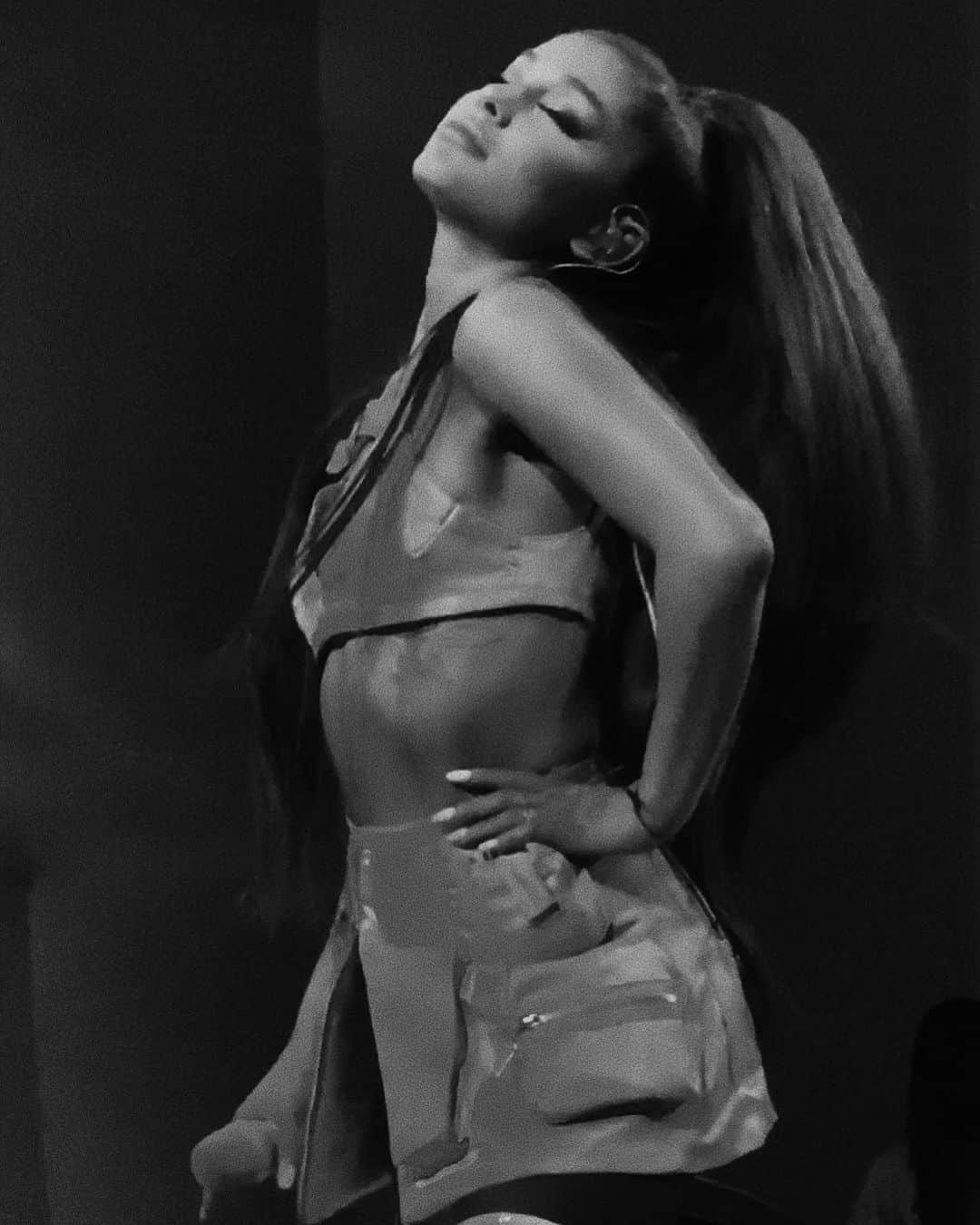 アリアナ・グランデさんのインスタグラム写真 - (アリアナ・グランデInstagram)7月20日 4時01分 - arianagrande