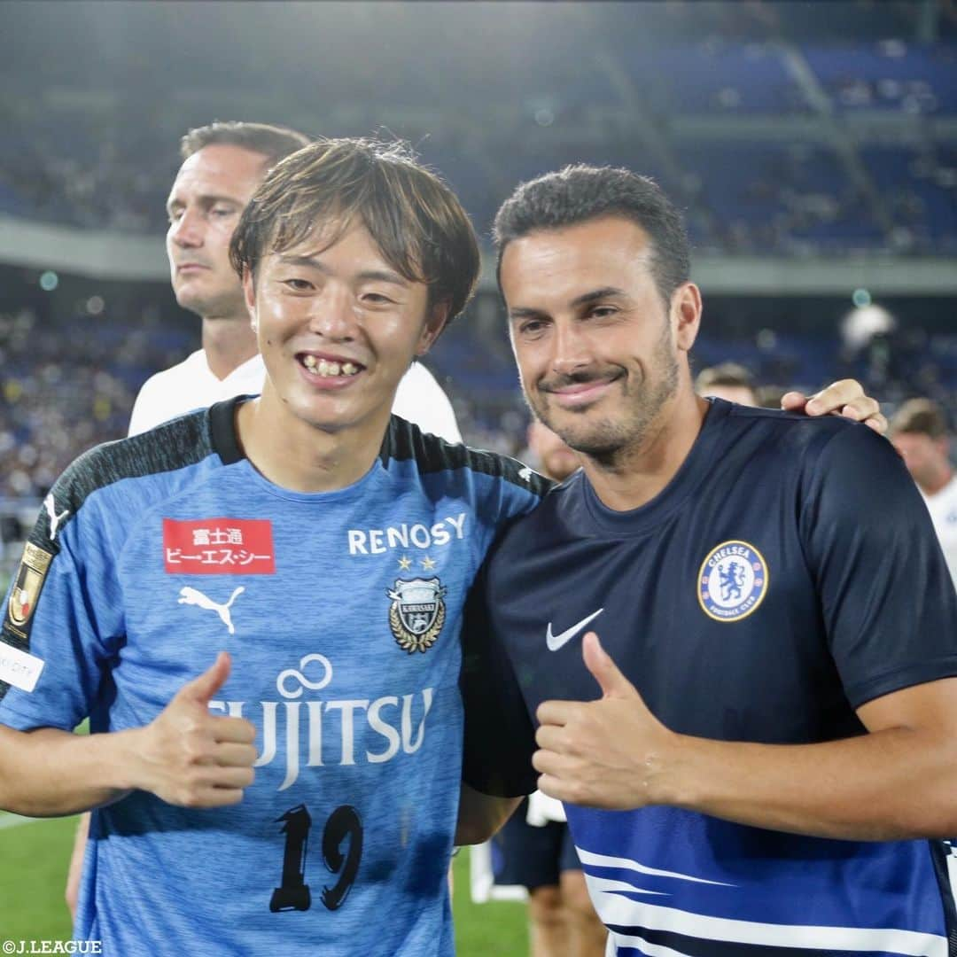 Ｊリーグさんのインスタグラム写真 - (ＪリーグInstagram)「世界の強豪・チェルシーFCに川崎フロンターレが勝利🐬✨﻿ ﻿ ﻿ 🏆 明治安田生命Ｊリーグワールドチャレンジ２０１９﻿ 🆚 #川崎フロンターレ vs #チェルシーFC﻿ 🔢 1-0﻿ ⚽️ 87' #レアンドロダミアン﻿ ﻿ ﻿ #Ｊリーグワールドチャレンジ﻿ #Ｊリーグ﻿ #jleague﻿ ﻿ #サッカー #soccer #football ﻿ #kawasakifrontale #🐬﻿ #chelseafc #🦁﻿ #cfc #chelsea﻿ #premierleague﻿ #japan #england」7月19日 22時50分 - jleaguejp