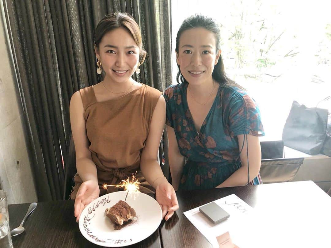 中世古麻衣のグルメインスタ