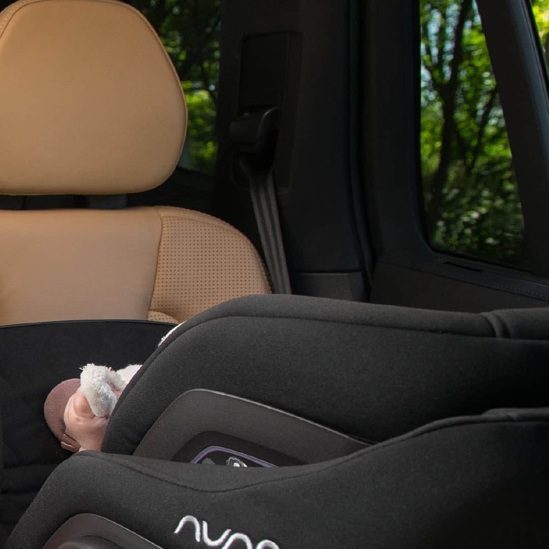 nunaさんのインスタグラム写真 - (nunaInstagram)「Give your whole family their first chance at experiencing first class. EXEC™ fits three across in most mid-size vehicles! Swipe left!  https://www.nunababy.com/exec #Nuna #Nuna_US #EXEC #EXECclasstravel #3across #allinone #ALLyouneedisNuna #carseat」7月20日 0時01分 - nuna_usa