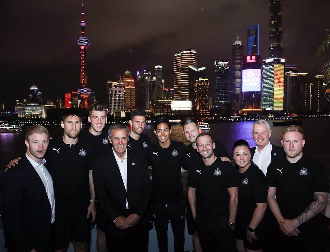 フェデリコ・フェルナンデスのインスタグラム：「#asiatrophy #Shanghai #newcastle」